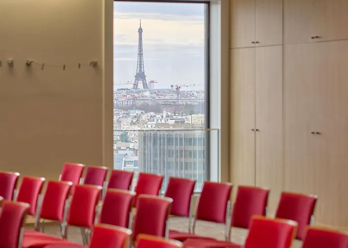 Novotel Paris La Defense Esplanade